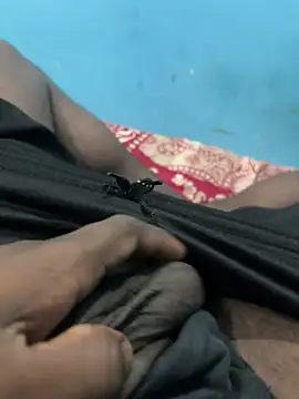 Snapshot of telugu_black_cock chatting on 04.27.26 telugu black cock online show from 04.27.26