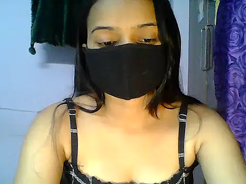 Snapshot of Saxy_Mony002 chatting on 05.20.26 Saxy Mony002 online show from 05.20.26