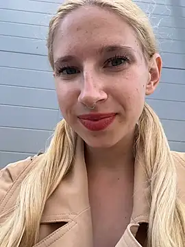 michelle lovique online show from 07.19.26
