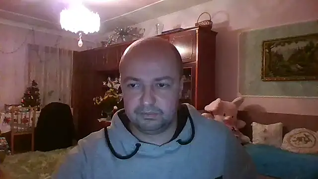 Luceriusbigass online show from 01.20.25