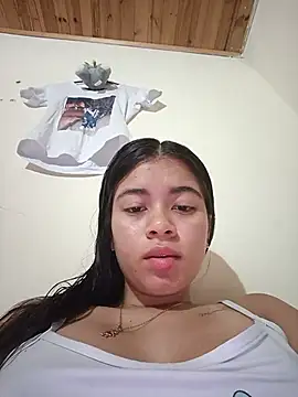 Snapshot of Kloe_zaf chatting on 06.30.26 Kloe zaf online show from 06.30.26