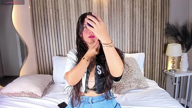 NicolSantos online show from 04.15.26