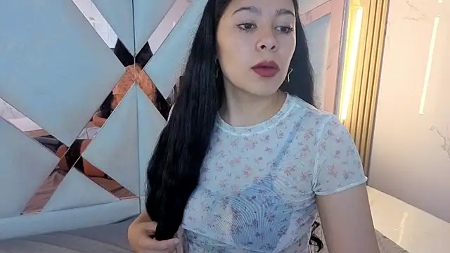 danay tp online show from 04.13.26