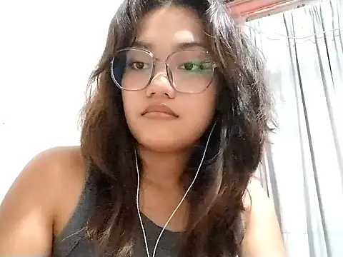 OliviaCarchi online show from 04.16.26