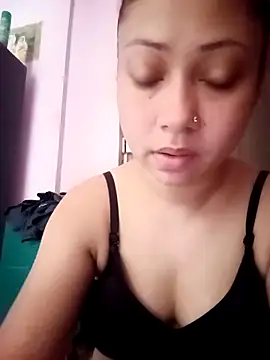 Hot Soniya 08 online show from 05.02.26