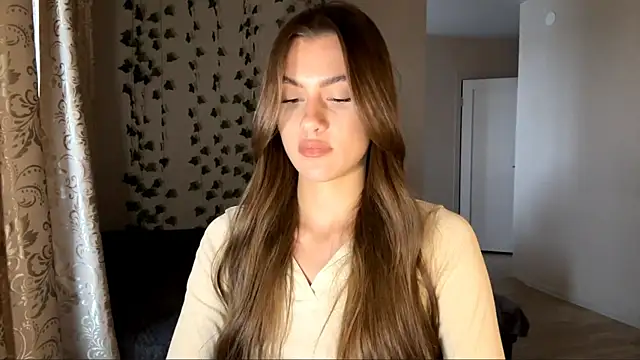 LiseVener online show from 05.14.26