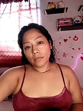 Snapshot of gatita2303 chatting on 04.10.26 gatita2303 online show from 04.10.26