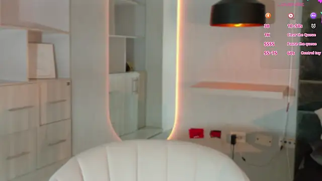 Adrianaa gold online show from 06.03.26