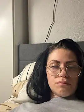 AriannaCruse online show from 04.17.26