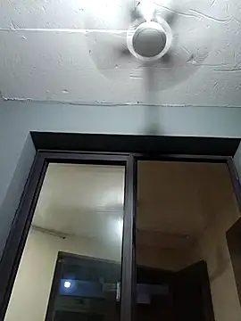 Juclarke12 online show from 04.10.26