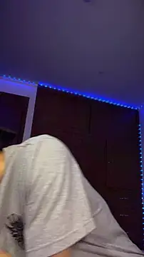 RoughDiamond  online show from 04.18.26