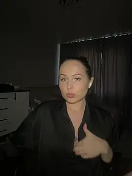 Snapshot of Hopefully_ chatting on 06.12.26 Hopefully online show from 06.12.26