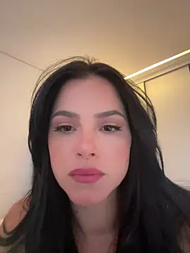 LOUISEE   online show from 04.16.26