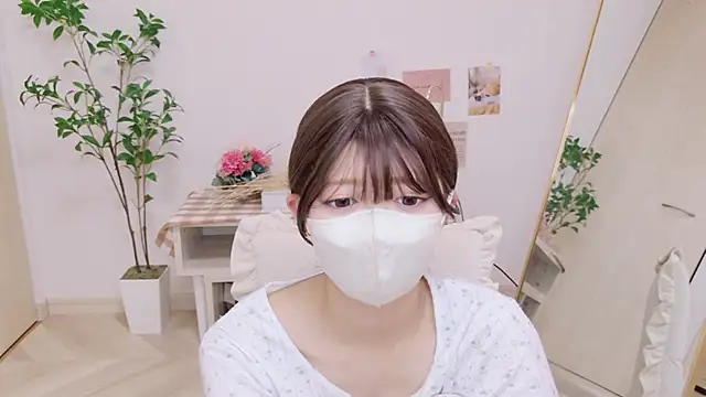 Snapshot of SERIpon_ chatting on 05.10.26 SERIpon online show from 05.10.26