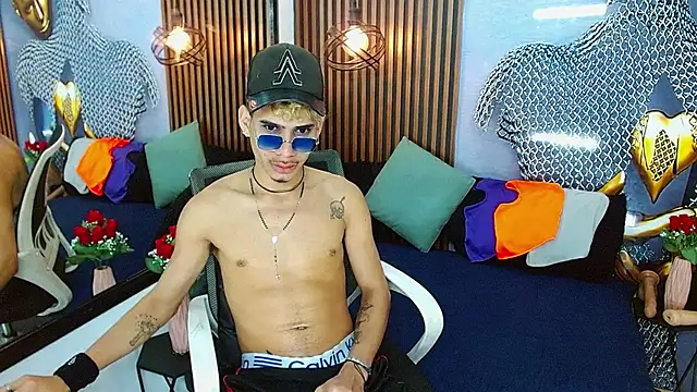 Skinny cute Alyer online show from 05.31.26