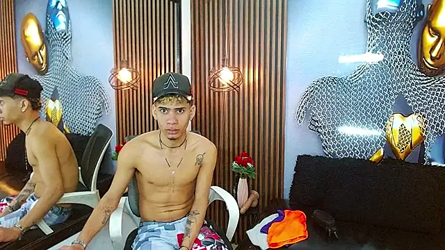 Skinny cute Alyer online show from 06.04.26