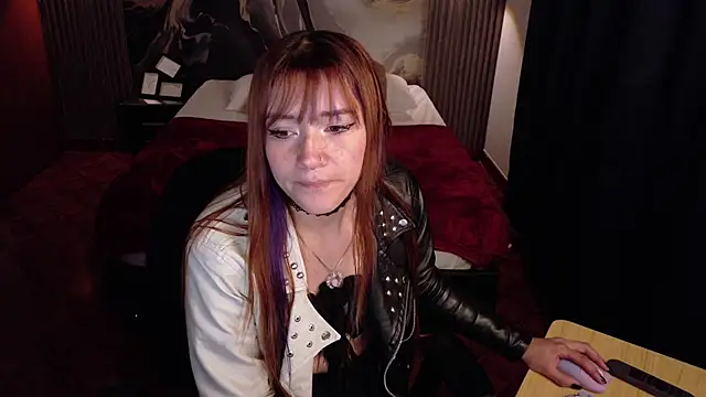Snapshot of Emily_Cherry_ chatting on 05.15.26 Emily Cherry online show from 05.15.26