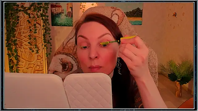 Snapshot of LanaRadiance chatting on 06.14.26 LanaRadiance online show from 06.14.26