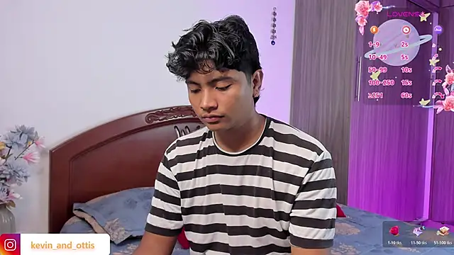 Snapshot of keyott chatting on 06.15.26 keyott online show from 06.15.26