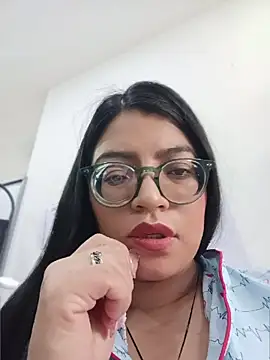 Snapshot of SOFI__10 chatting on 07.18.26 SOFI 10 online show from 07.18.26