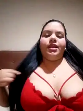 Snapshot of AndreilisJVCH chatting on 04.13.26 AndreilisJVCH online show from 04.13.26