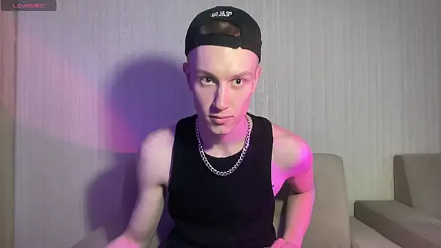 Travis Gracile online show from 04.23.26