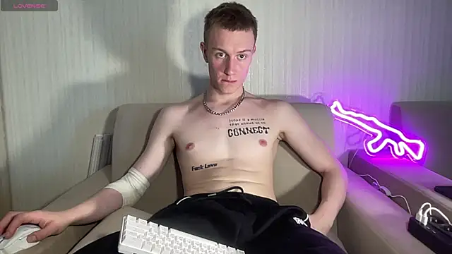 Travis Gracile online show from 06.15.26