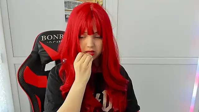 Caroline cutte online show from 04.14.26