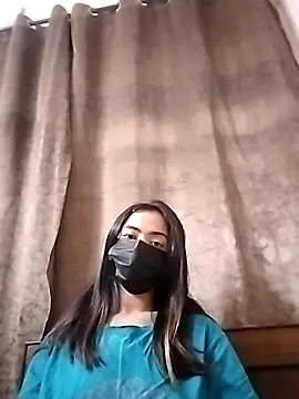 Snapshot of Shanaya450 chatting on 04.10.26 Shanaya450 online show from 04.10.26