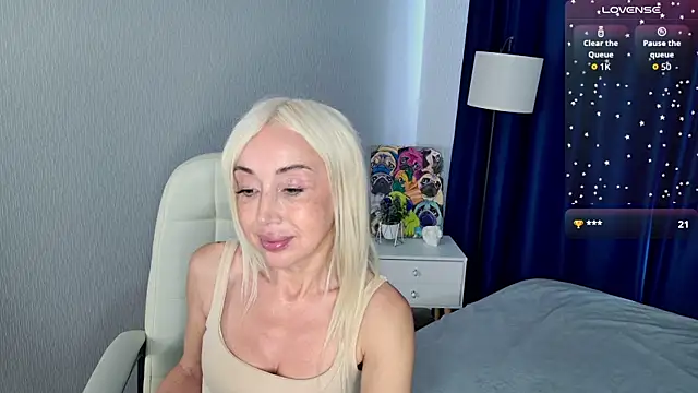 Snapshot of _OliviaRose chatting on 06.07.26 OliviaRose online show from 06.07.26