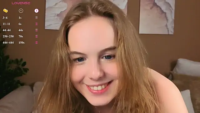Snapshot of LeiaMurph chatting on 07.28.26 LeiaMurph online show from 07.28.26