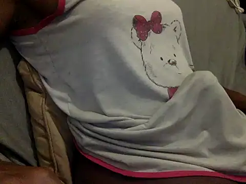 Snapshot of RayanneCampbell-25cm chatting on 04.30.26 RayanneCampbell-25cm online show from 04.30.26