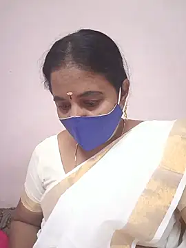 Snapshot of Tamilaunty35 chatting on 07.23.26 Tamilaunty35 online show from 07.23.26