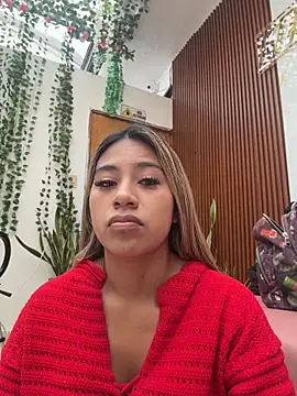 Kimmiebellarie online show from 06.30.26