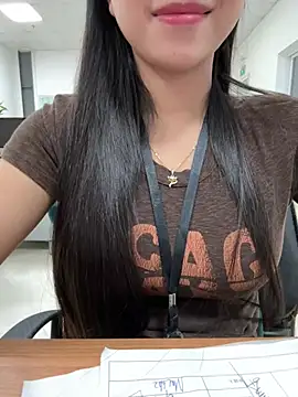 Snapshot of Skinny_asianMILF chatting on 06.24.26 Skinny asianMILF online show from 06.24.26