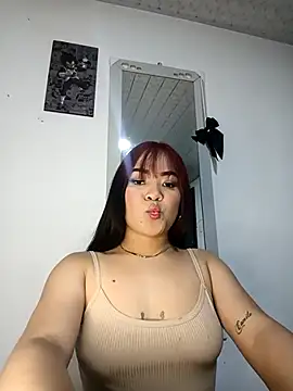 Snapshot of Maddy_sm chatting on 04.16.26 Maddy sm online show from 04.16.26