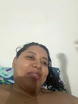 Snapshot of Ninibella chatting on 06.30.26 Ninibella online show from 06.30.26