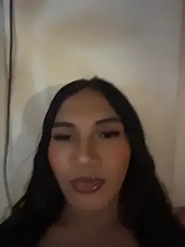 slutty aki online show from 06.03.26