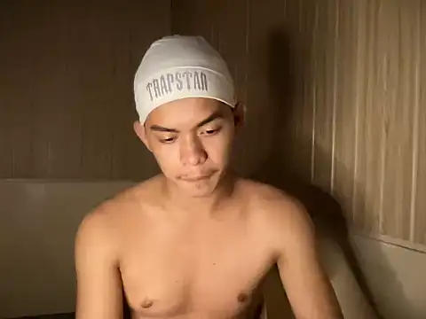 yourhotasian jhonpol16 online show from 07.08.26