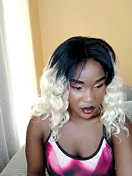 Bootyyynova online show from 04.17.26