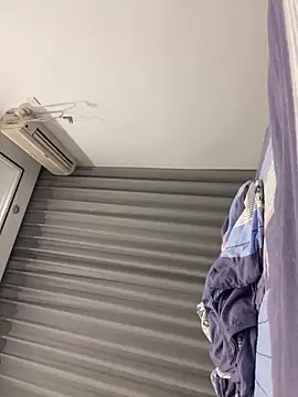 Yalotutu online show from 04.13.26