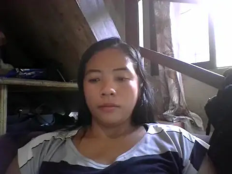 Snapshot of pinayysimple chatting on 04.28.26 pinayysimple online show from 04.28.26