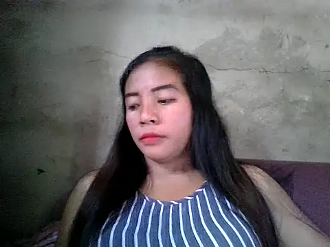 Snapshot of pinayysimple chatting on 05.19.26 pinayysimple online show from 05.19.26