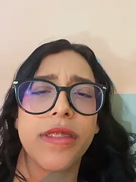 milakitti online show from 04.29.26