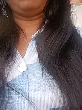 Miss Divyaa online show from 05.22.26