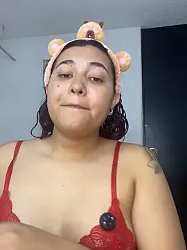 Madeleine vamp online show from 06.04.26
