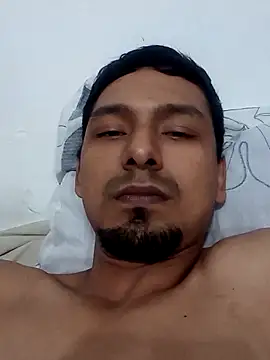 Snapshot of PROSTITUTO-RICO chatting on 06.19.26 PROSTITUTO-RICO online show from 06.19.26