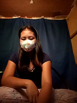 Charming05 online show from 04.17.26