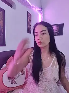 LuluDream online show from 06.04.26