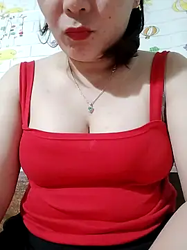 Snapshot of ManaMi-Amii chatting on 04.18.26 ManaMi-Amii online show from 04.18.26